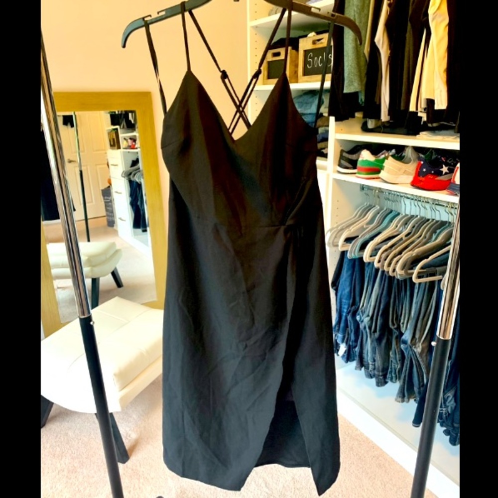 Black Cross-Strap Lulus Dress